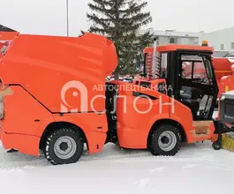 Универсальная коммунальная машина Универсальная коммунальная машина Кургандормаш УКМ-2500М Кургандормаш УКМ-2500М 2026 года новый фото 5