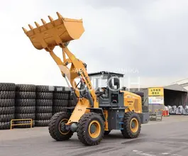 Фронтальный погрузчик Lonking LG833G 2026 года новый фото 2