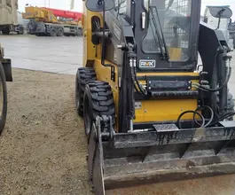 Экскаватор-погрузчик Runmax ST408E 2023 года б/у