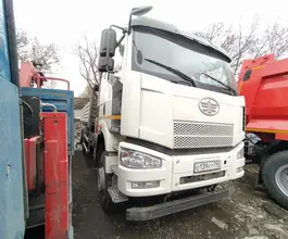 FAW J6P с КМУ  2023 года б/у фото 4