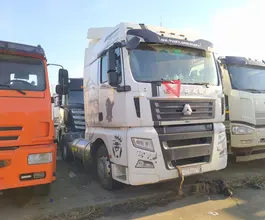 Седельный тягач Седельный тягач SITRAK c7h 2023 года б/у