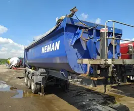 Самосвальный прицеп Grunwald 9453 2022 года б/у