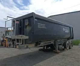 Самосвальный полуприцеп Grunwald 9453 2023 года б/у