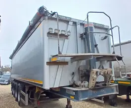 Самосвальный полуприцеп Bodex KIS 4WA1 2022 года б/у