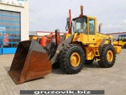 Фронтальный погрузчик Volvo L120 2009 года б/у