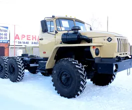Тягач Седельный тягач Урал 44202 2005 года б/у
