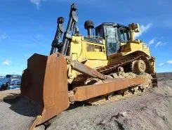 Бульдозер Caterpillar D8R 2012 года б/у