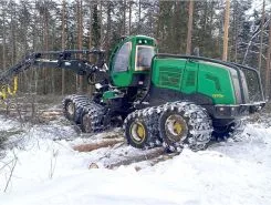 Харвестер John Deere 1270 E 2015 года б/у