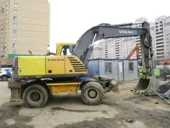 Экскаватор Volvo EW 180 B 2007 года б/у