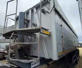 Самосвальный полуприцеп Bodex KIS 3WA1 2022 года б/у фото 4