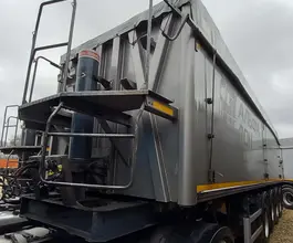 Полуприцеп самосвальный BODEX KIS 4WA1 2023 года б/у фото 4