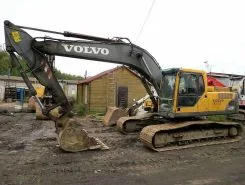 Экскаватор Volvo EC 240 BLC 2005 года б/у