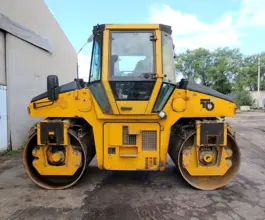 Дорожный каток HAMM DV 6.42 Super 2000 года б/у
