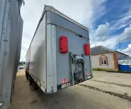 Тентованный полуприцеп Schwarzmuller S1 2020 года б/у