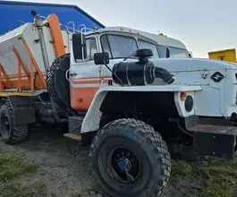Строительная техника  Урал 4320 2014 года б/у