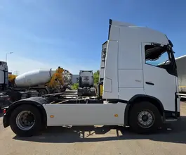 Седельный тягач Седельный тягач Volvo FH 2017 года б/у фото 3