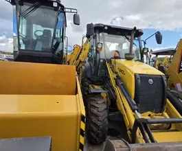 Экскаватор-погрузчик NEW HOLLAND B80B 2021 года б/у