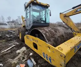 Каток XCMG XS143 2022 года б/у