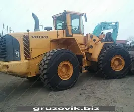 Фронтальный погрузчик Volvo L220 2009 года б/у