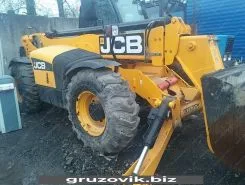 Телескопический погрузчик JCB Loadall 540-170 2012 года б/у