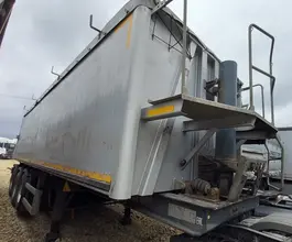 Самосвальный полуприцеп Bodex KIS 3WA1 2022 года б/у