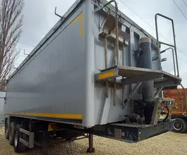Самосвальный полуприцеп Bodex KIS 3WA1 2022 года б/у фото 2