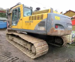 Экскаватор Volvo EC 240 BLC 2005 года б/у фото 2