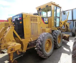 Грейдер Caterpillar 140 K 2015 года б/у фото 2
