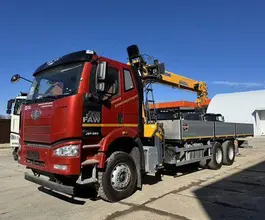 Манипулятор-самопогрузчик FAW J6P CA3250 с КМУ XCMG SQS300RU-5 2025 года новый