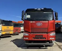 Манипулятор-самопогрузчик FAW J6P CA3250 с КМУ XCMG SQS300RU-5 2025 года новый фото 2