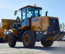 Фронтальный погрузчик XCMG LW330RU 2025 года новый фото 2