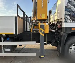 Манипулятор-самопогрузчик FAW 3250 с КМУ XCMG SQS200-6 2026 года новый фото 4