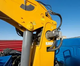 Манипулятор-самопогрузчик Камаз 65117 с КМУ XCMG SQS250RU-5 2026 года новый фото 3