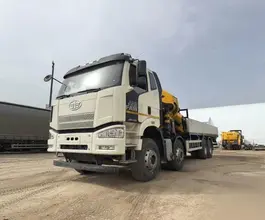Манипулятор-самопогрузчик FAW CA3310 с КМУ XCMG SQZ860 2026 года новый фото 2
