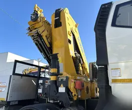 Манипулятор-самопогрузчик FAW CA3310 с КМУ XCMG SQZ460-6 2026 года новый фото 5