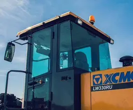Фронтальный погрузчик XCMG LW330RU 2026 года новый фото 2