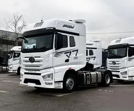 Седельный тягач FAW J7 2024 года новый