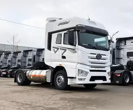 Седельный тягач FAW J7 LNG 2024 года новый