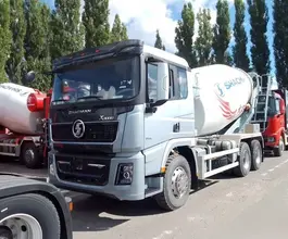 Бетоносмеситель Бетоносмеситель  SHACMAN X3000  2024 года новый