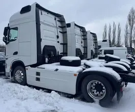 Седельный тягач SHACMAN X6000 2023 года новый фото 3
