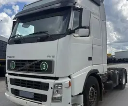 Седельный тягач Volvo FH 2005 года б/у