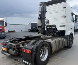Седельный тягач Volvo FH 2005 года б/у фото 5