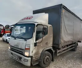 Тентованный грузовик Тентованный грузовик  JAC 2020 года б/у фото 3