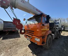 Автокран Челябинец - Камаз 43118 2023 года б/у фото 2