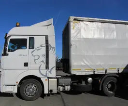 Седельный тягач Седельный тягач SITRAK c7h 2022 года б/у фото 4
