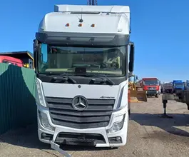 Седельный тягач Седельный тягач Mercedes-Benz Actros 2020 года б/у фото 2