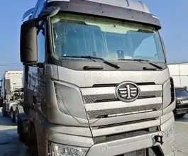 Седельный тягач Седельный тягач FAW J7 2023 года б/у фото 2