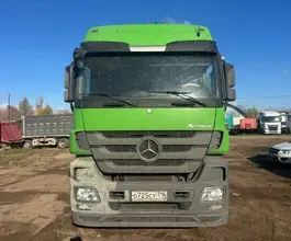 Седельный тягач Седельный тягач Mercedes-Benz Actros 2017 года б/у фото 2