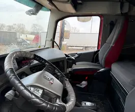 Седельный тягач Седельный тягач  Volvo FH 2017 года б/у фото 5
