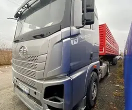 Седельный тягач Седельный тягач FAW JH6 2023 года б/у фото 3